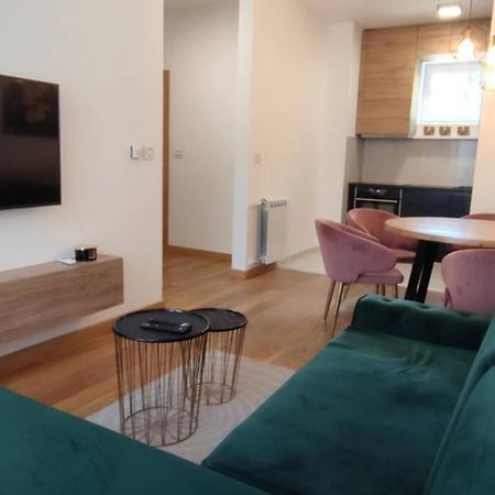 Snp City Center Lux Novi Sad Exterior foto